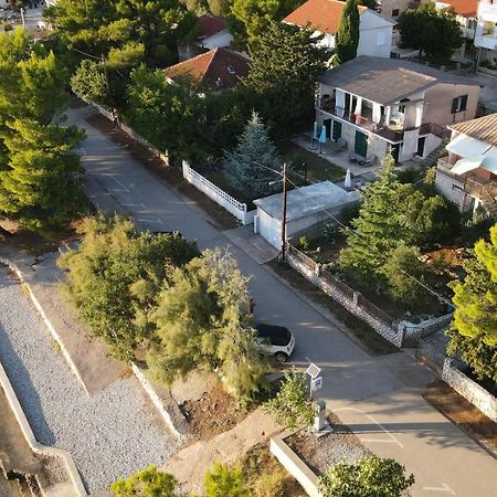 Beach House Valerija Rovanjska Exterior photo